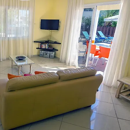 Kings Paradise Villa Coral Bay